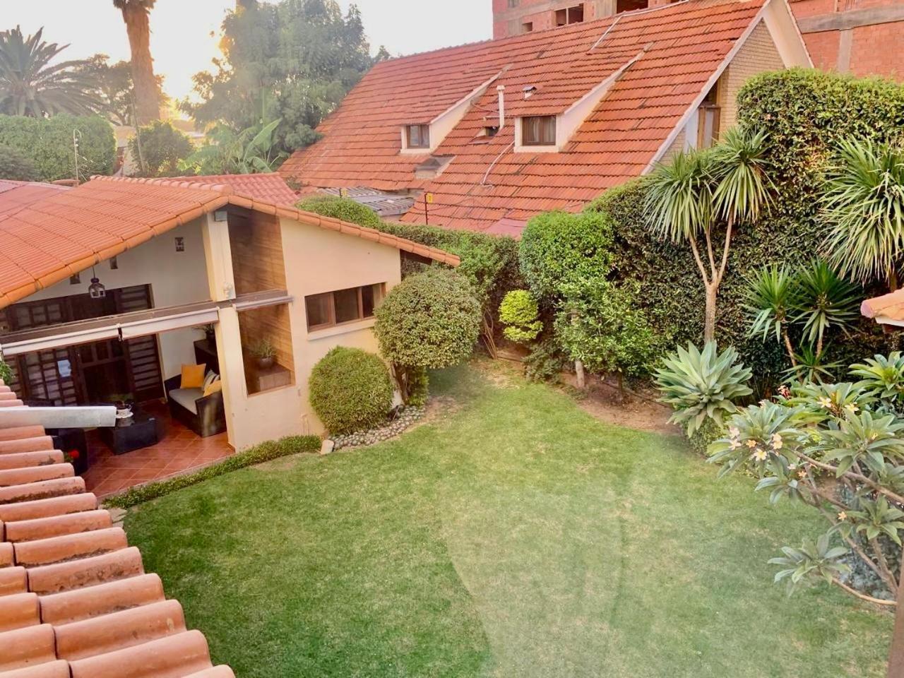 Apartamento Con Jardin Cochabamba Eksteriør billede