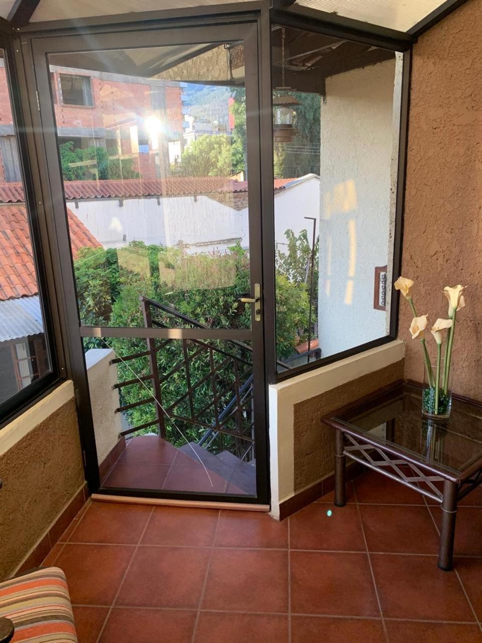 Apartamento Con Jardin Cochabamba Eksteriør billede