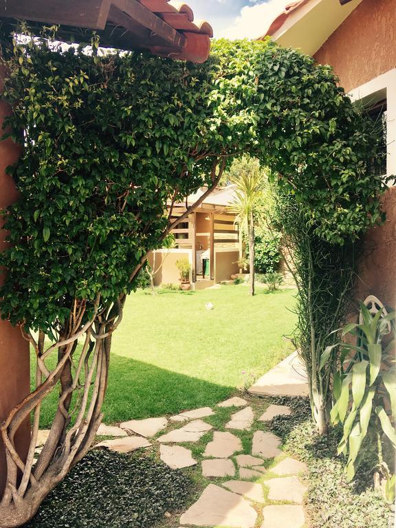 Apartamento Con Jardin Cochabamba Eksteriør billede
